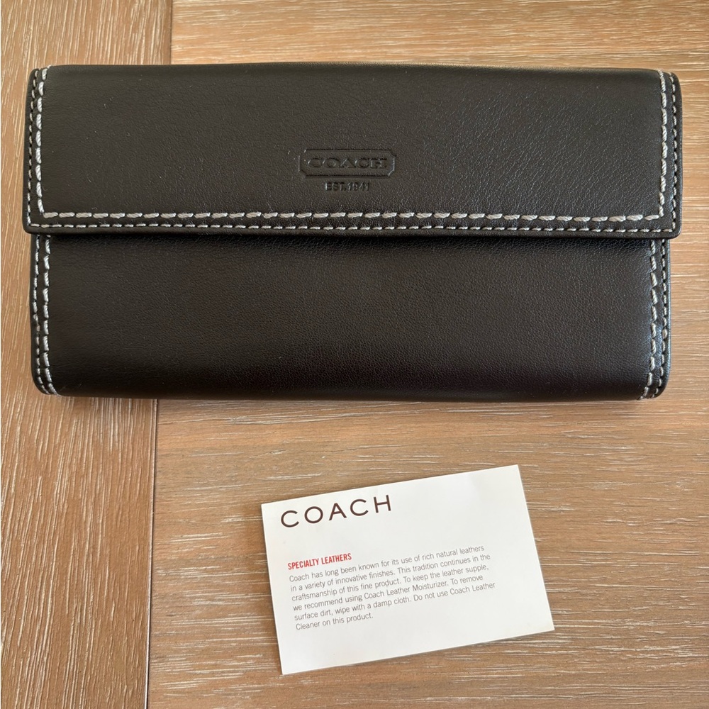 Coach leather wallet new